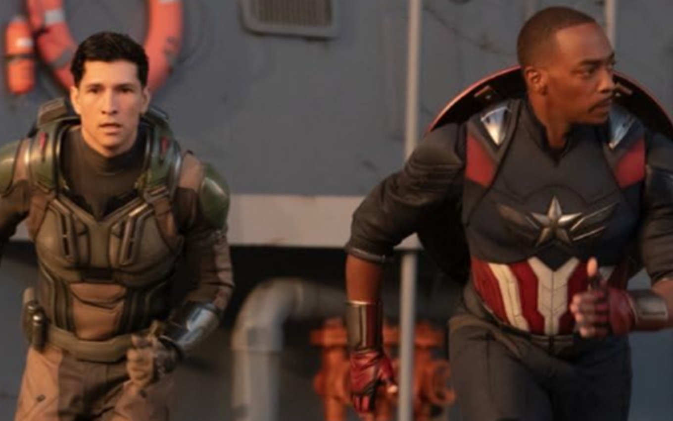 Danny Ramirez e Anthony Mackie em Capitão América 4; heróis vão estar na equipe rival dos Novos Vingadores